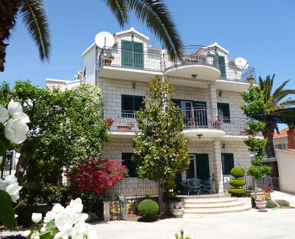 Anita Apartments Trogir Exterior foto